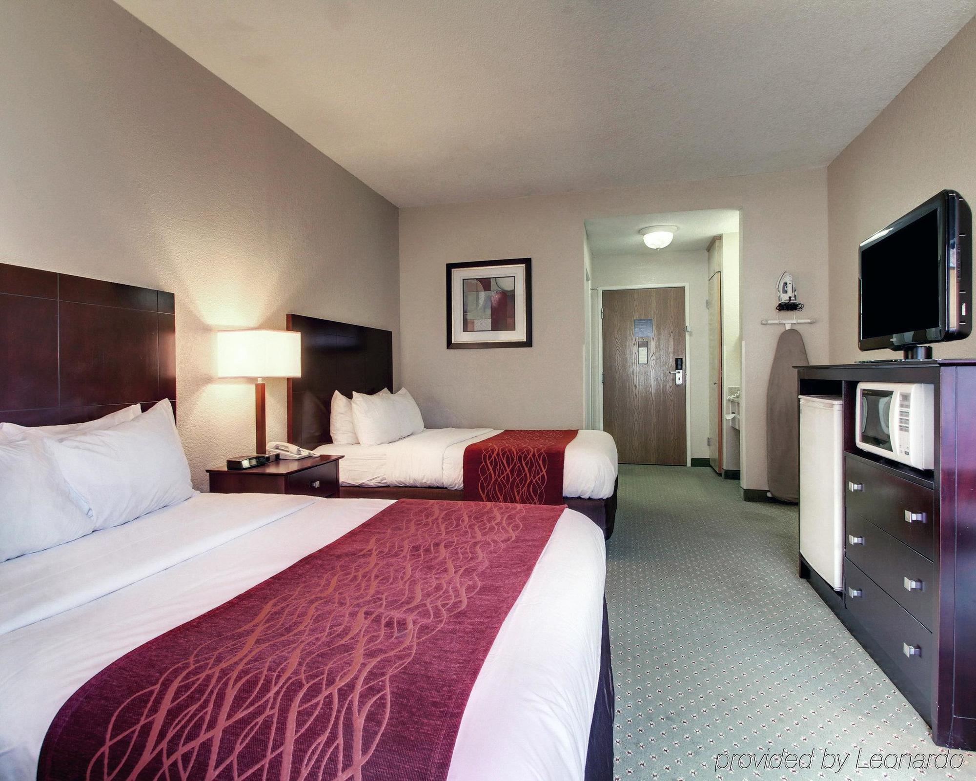 Columbia Inn & Suites Exterior foto